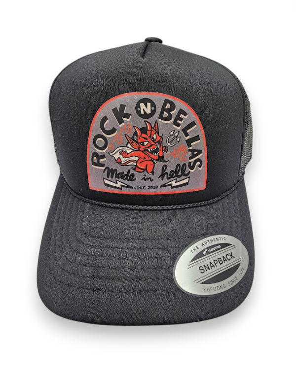 Gorra MADE IN HELL negra